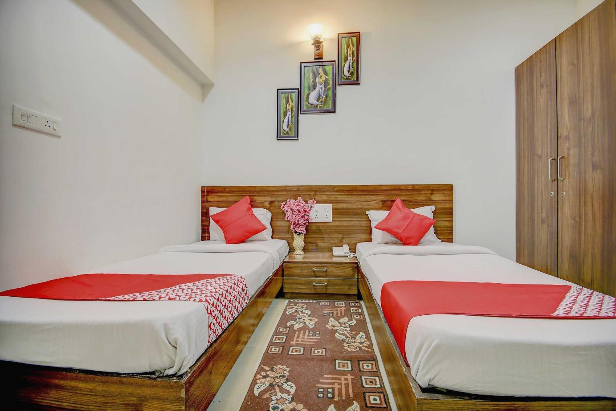 Hotel O Plus Corporate One Khapa  Экстерьер фото