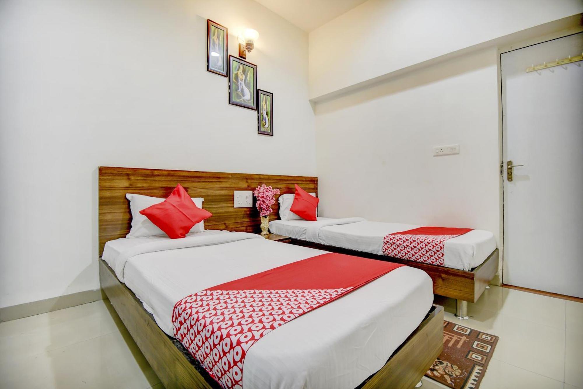 Hotel O Plus Corporate One Khapa  Экстерьер фото
