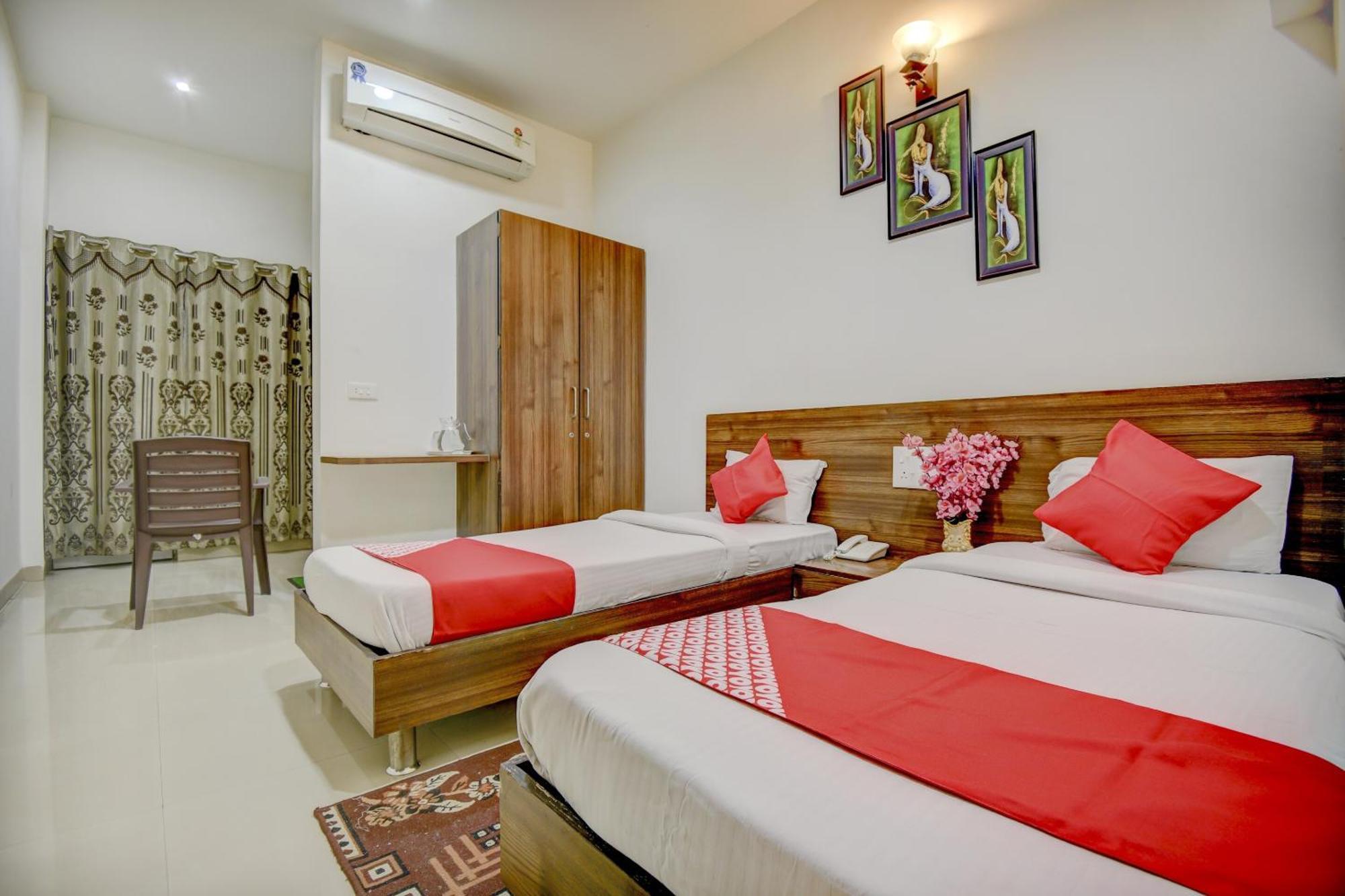 Hotel O Plus Corporate One Khapa  Экстерьер фото