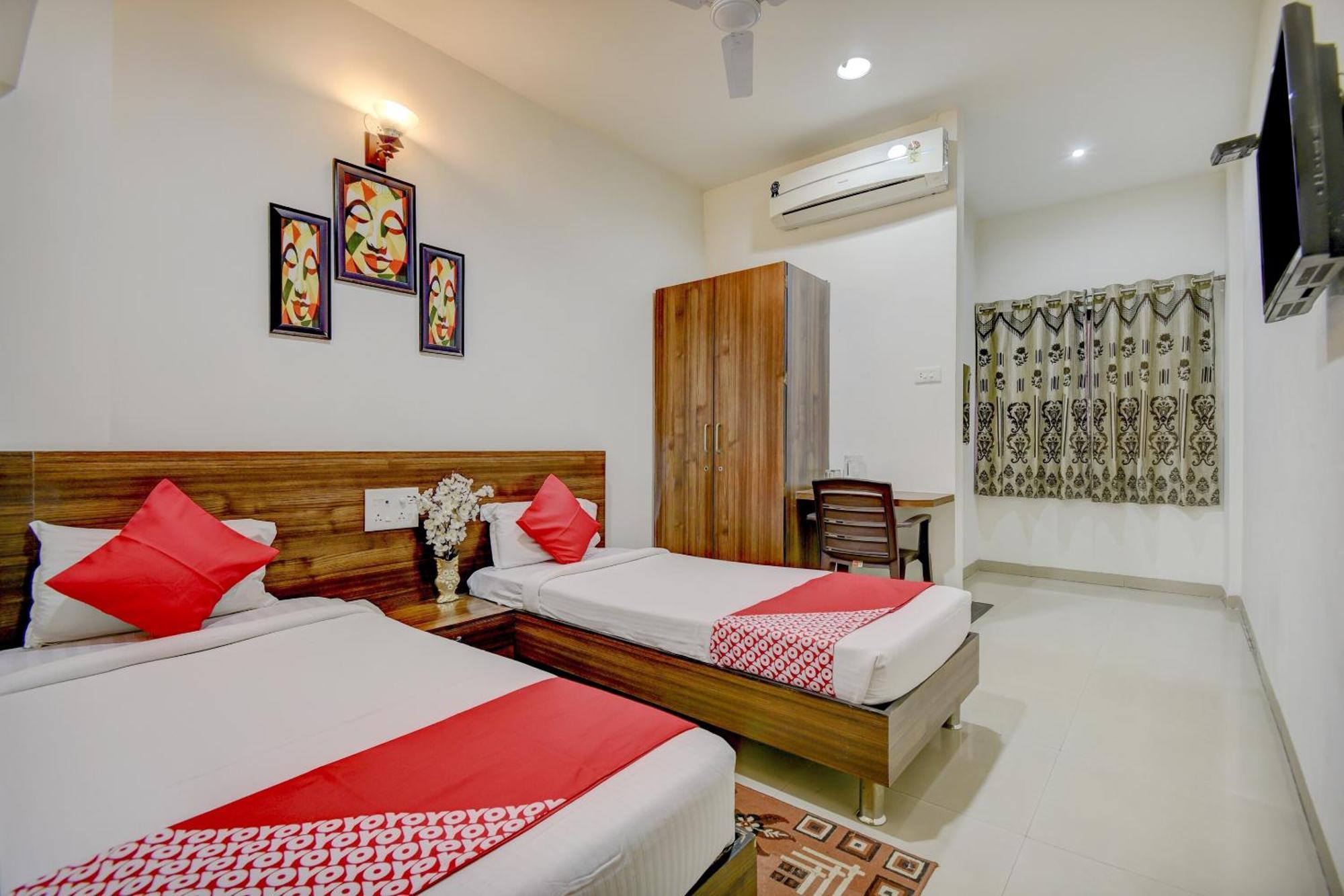 Hotel O Plus Corporate One Khapa  Экстерьер фото