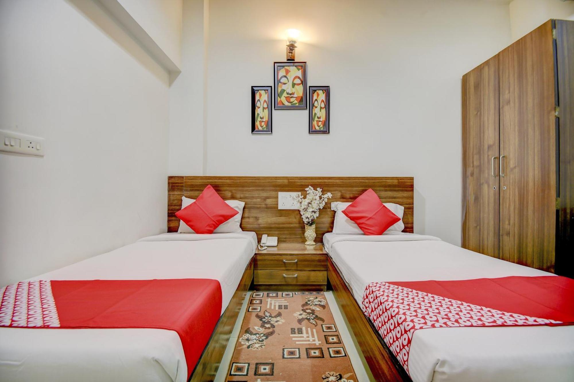 Hotel O Plus Corporate One Khapa  Экстерьер фото