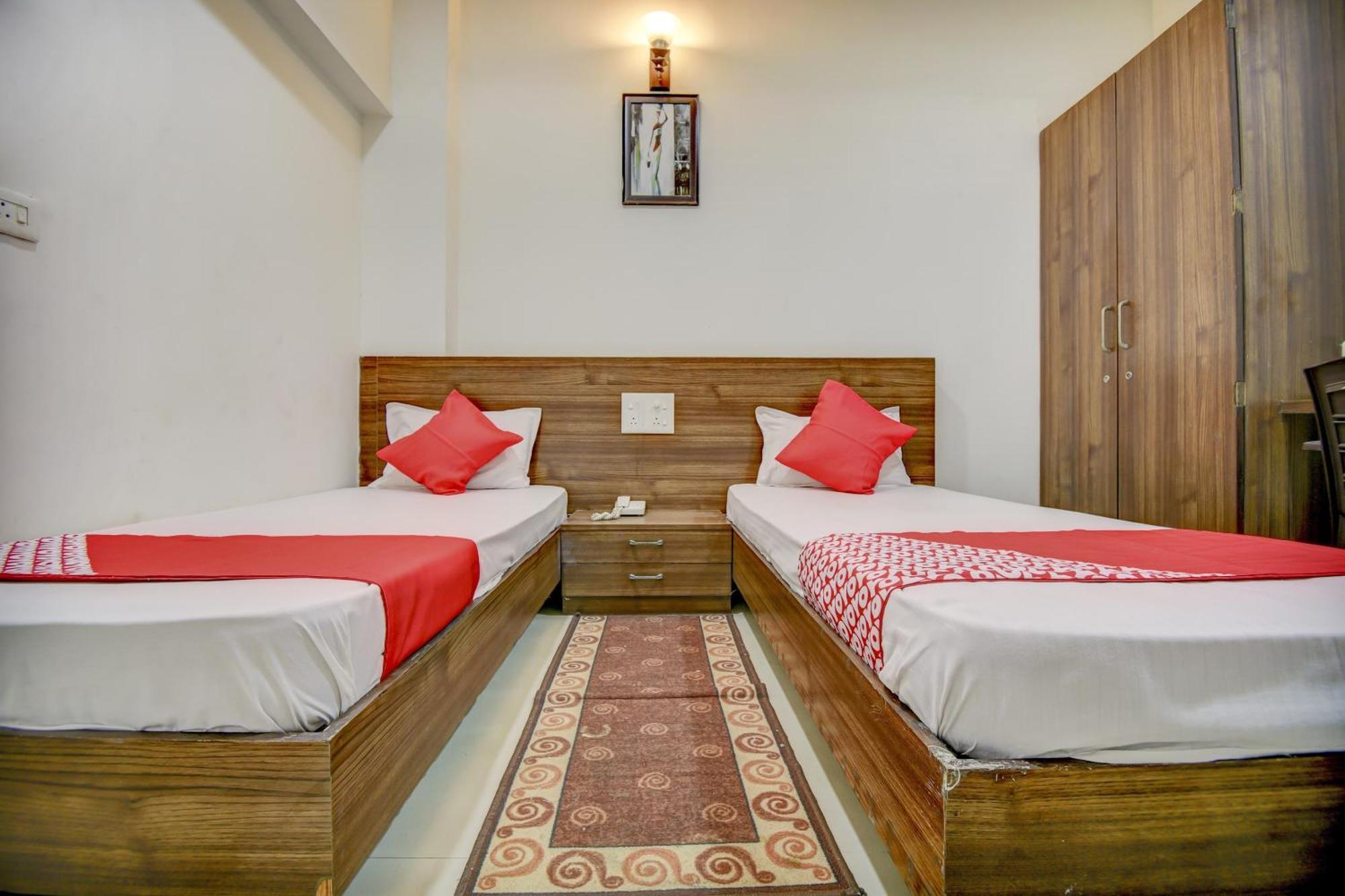 Hotel O Plus Corporate One Khapa  Экстерьер фото